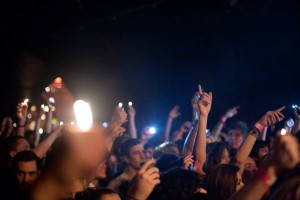 Partypeople tanzen