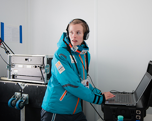 Marlies Bolter als Event DJ beim European Youth Olympic Festival